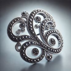 Marcasite brooch pin